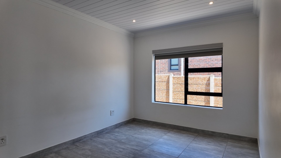 3 Bedroom Property for Sale in Stilbaai Wes Western Cape